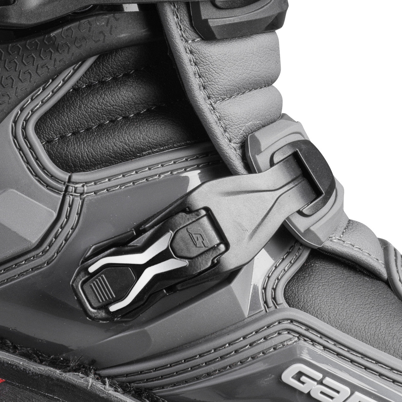 GAERNE SG-22 ANTHRACITE/BLACK/RED BOOTS