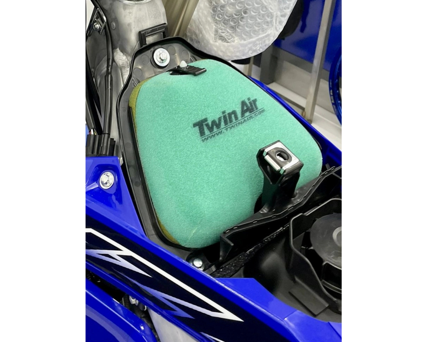 TWIN AIR PRE OILED AIR FILTER YAMAHA YZ450F 23-25 YZ250F/YZ450FX/WR450F 24-25 WR250F/YZ250FX 2025
