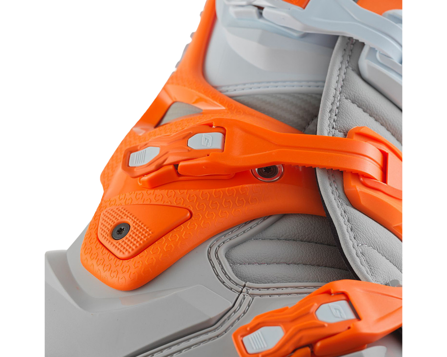 GAERNE SG-22 ORANGE/WHITE/GREY BOOTS