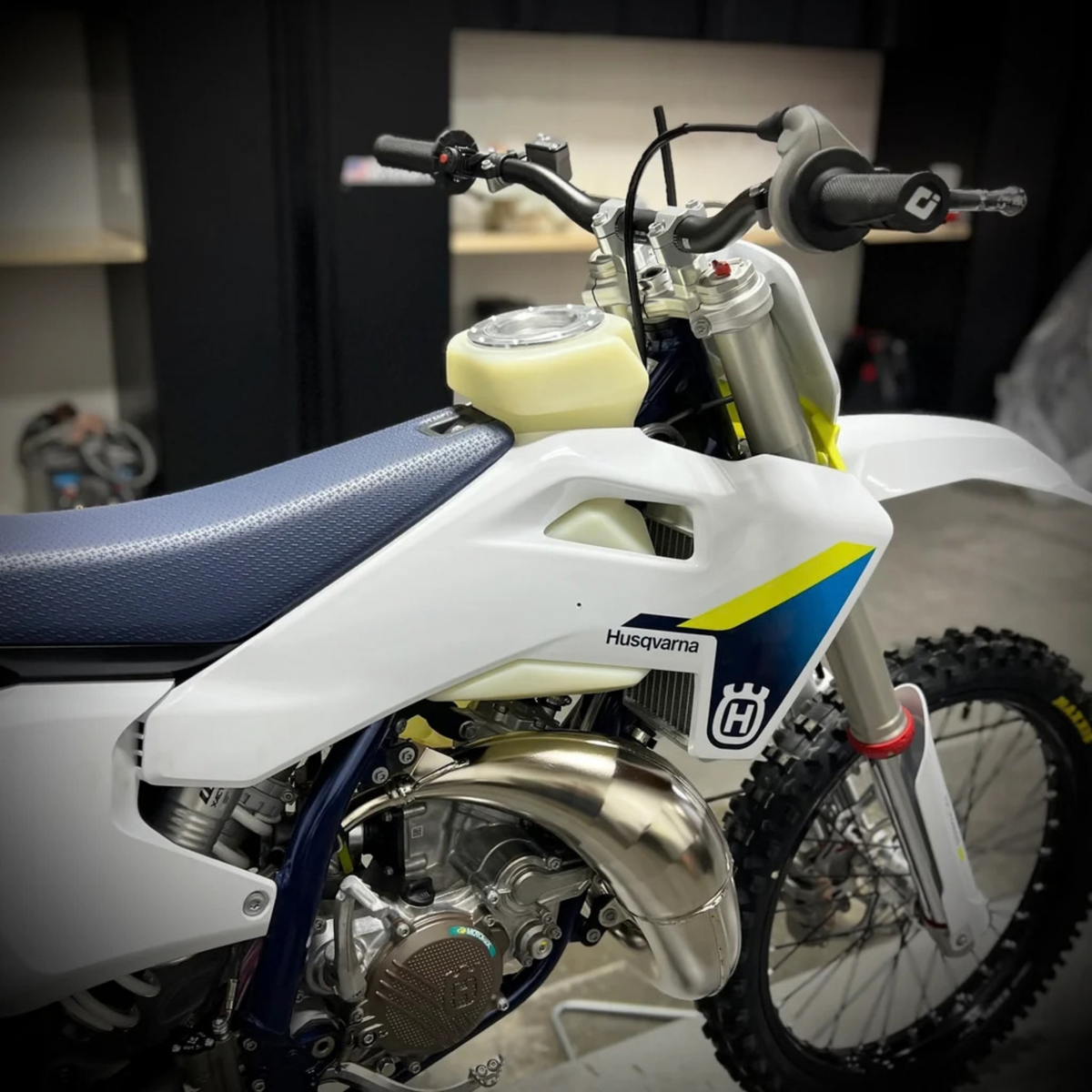 IMS 8.5L (2.25 GAL #12452) FUEL TANK HUSQVARNA TC 85 25-27
