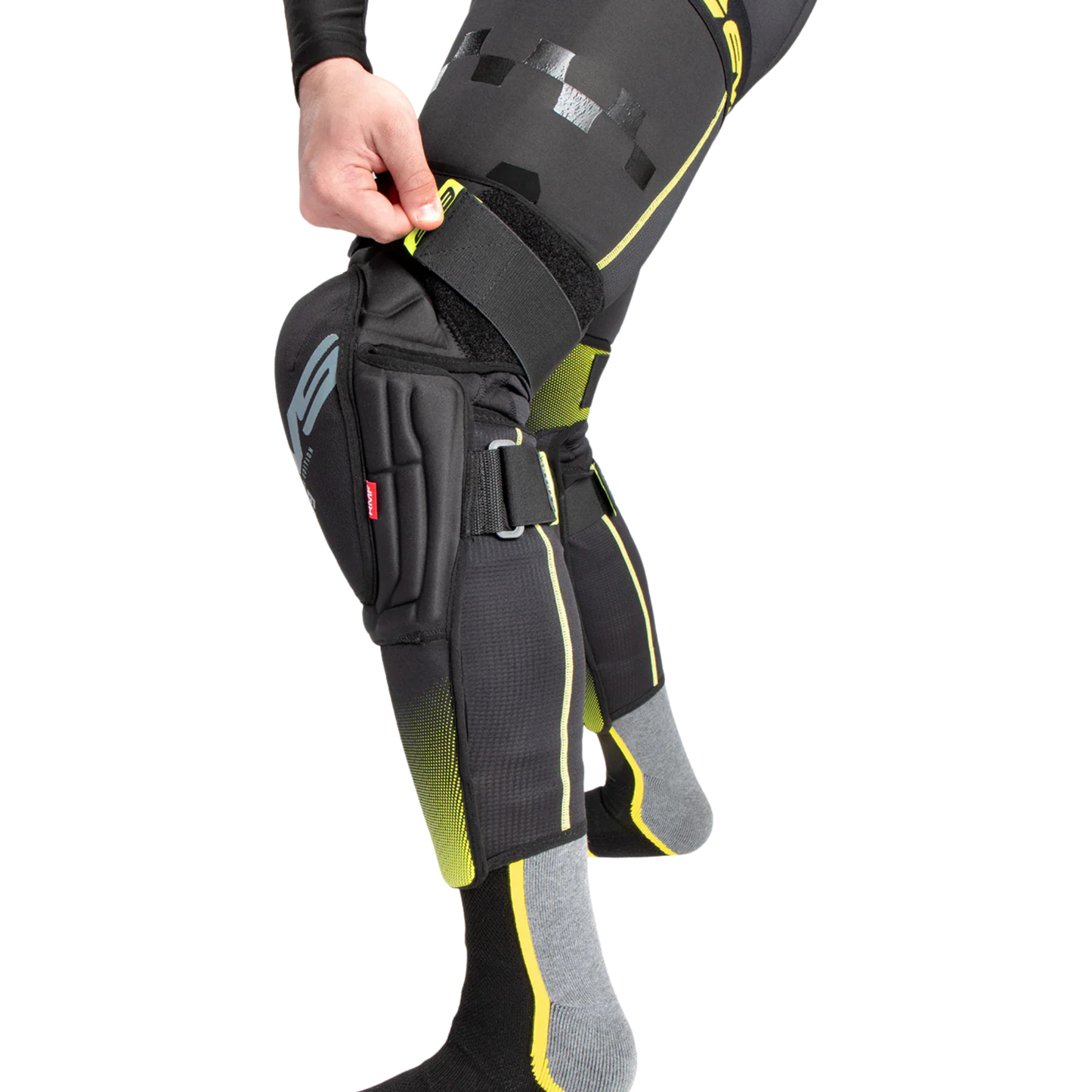 EVS TP199 KNEE PADS BLACK/HI-VIS YELLOW