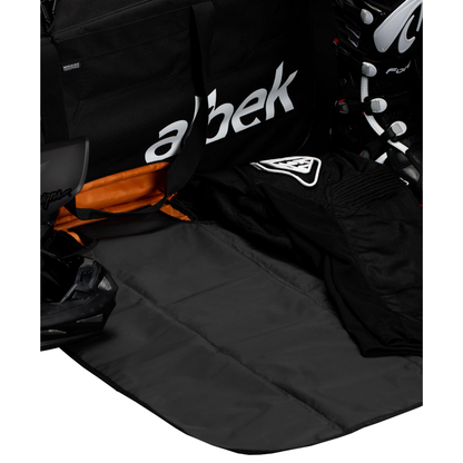 ALBEK MERIDIAN BLACK GEAR BAG