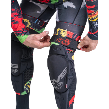 EVS SLAYCO96 X RENEN LIMITED EDITION KNEE PADS EXPLOSION