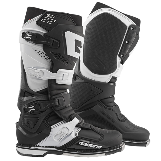 GAERNE SG-22 BLACK/WHITE BOOTS