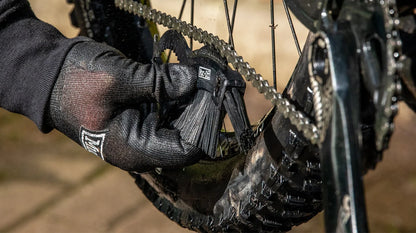 MUC-OFF CLAW BRUSH