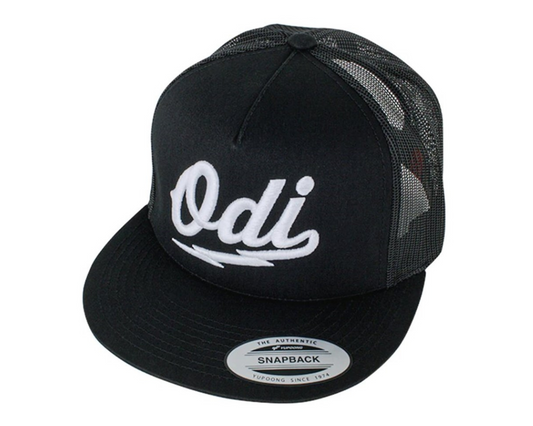 ODI SCORCH BLACK / WHITE TRUCKER CAP