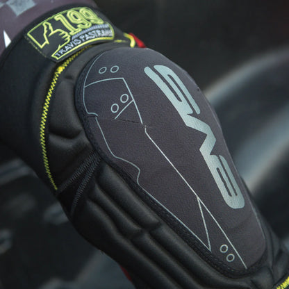 EVS TP199 KNEE PADS YOUTH