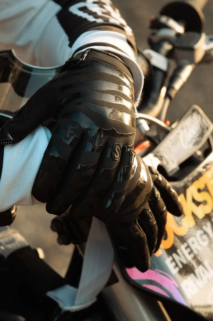 FIST ZEBRA BLACK OUT FROSTY FINGERS GLOVES